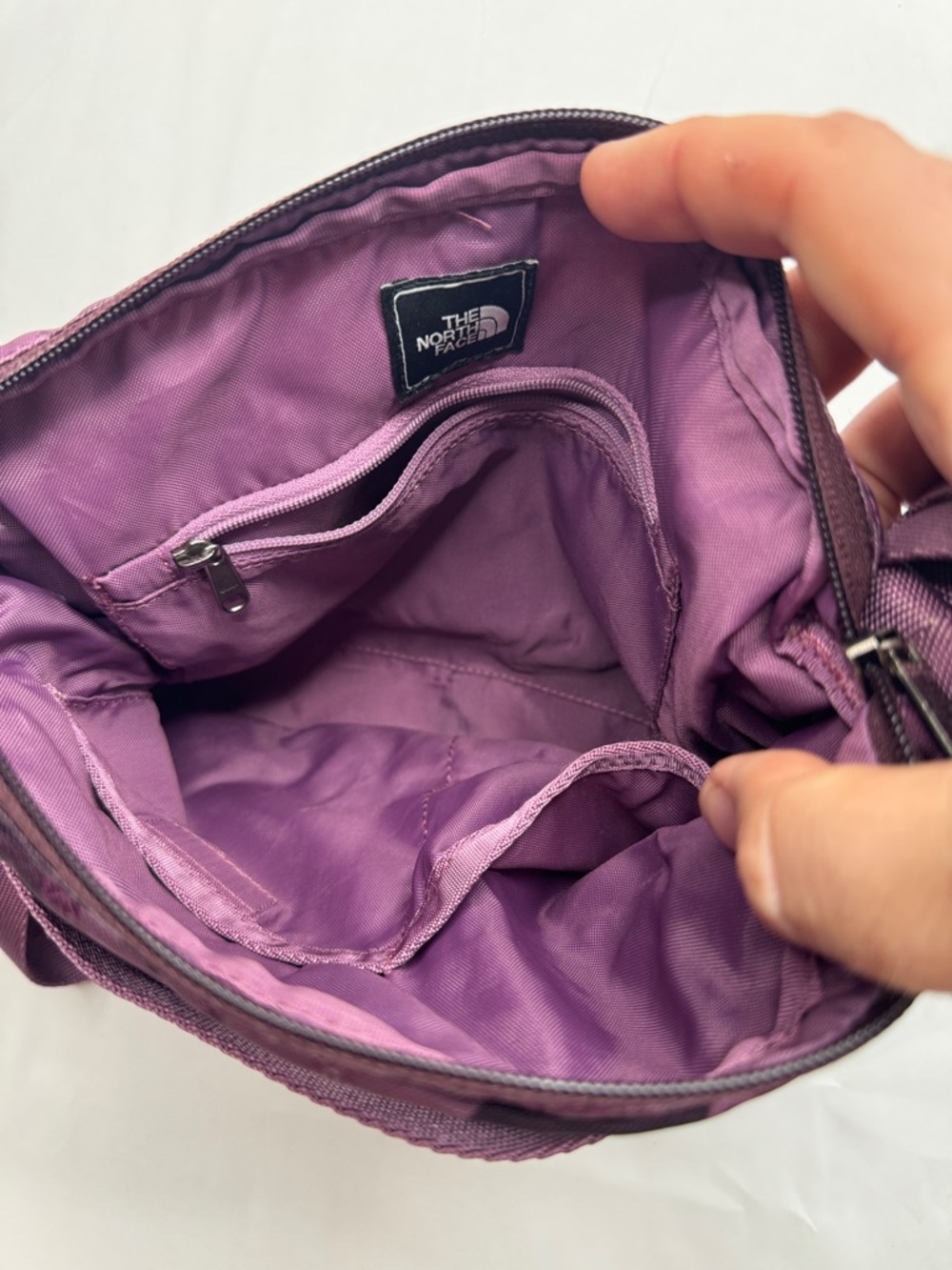 The North Face Purple camo Print Shoulder Bag messenger crossbody cross body - Picture 8 of 9
